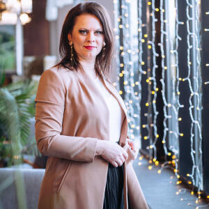 Projektu vadītaja ar 14+ gadu pieredzi