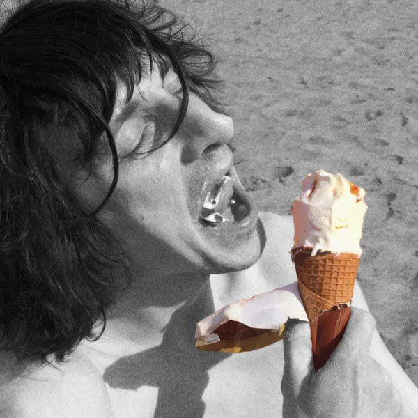 Aizrautīgs grafiskais dizainers | 20+ gadu pieredze